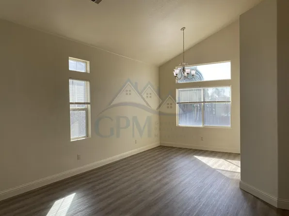 1814 Elk Ridge Ct, Atwater, CA 95301