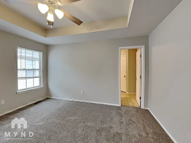 1147 S Arcadia Ave — Photo 11