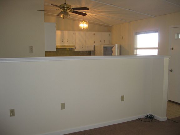 Open Kitchen/Living Room w/wall