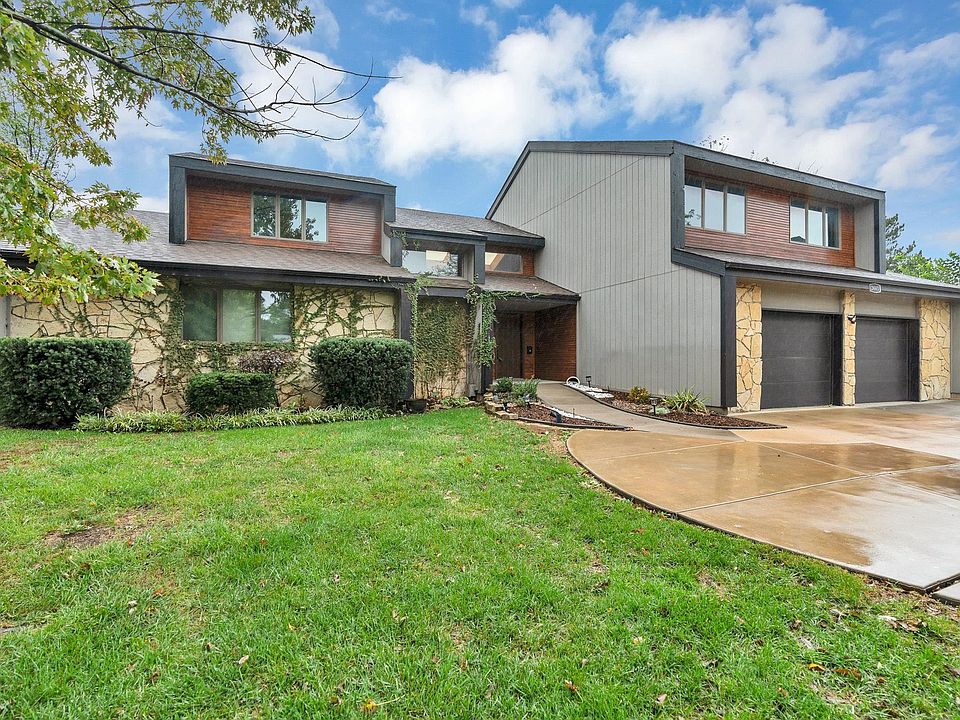 1st image of 2441 N Plumthicket Ct