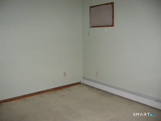 219 Nichols Dr — Photo 12