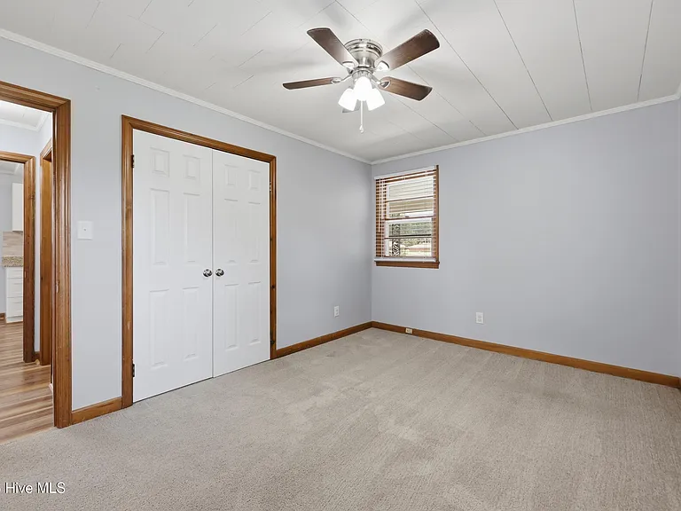 1813 Fearing Ave — Photo 15