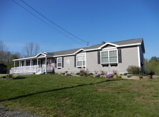 7 Dogleg Dr, Windham, ME 04062