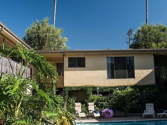 5th image of 11150 Acama St APT 8