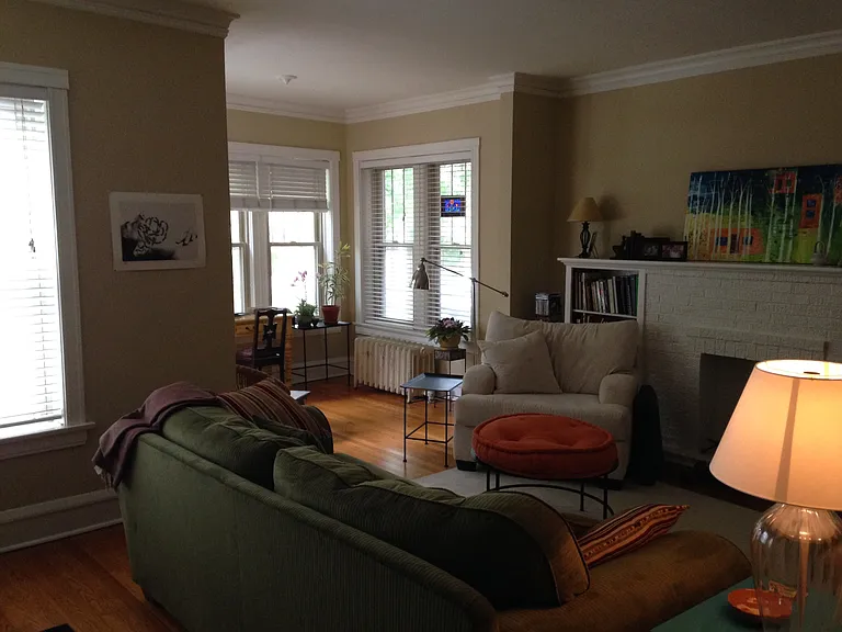 5349 N Paulina St #1 — Photo 8