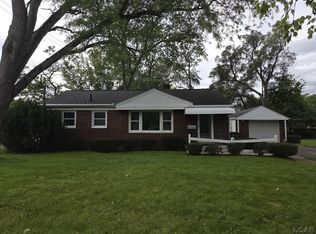 121 Maple St, Tecumseh, MI 49286