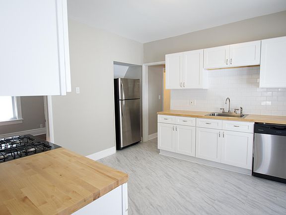 2nd image of 669 W Delavan Ave #2