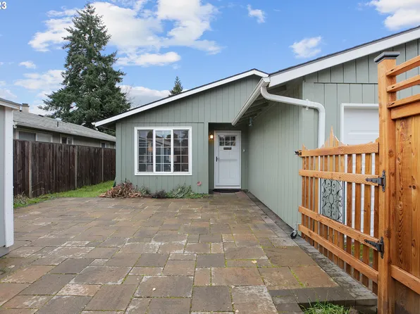 286 NW 182nd Ave, Beaverton, OR 97006