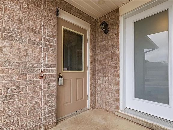 4th image of 65 Misty St