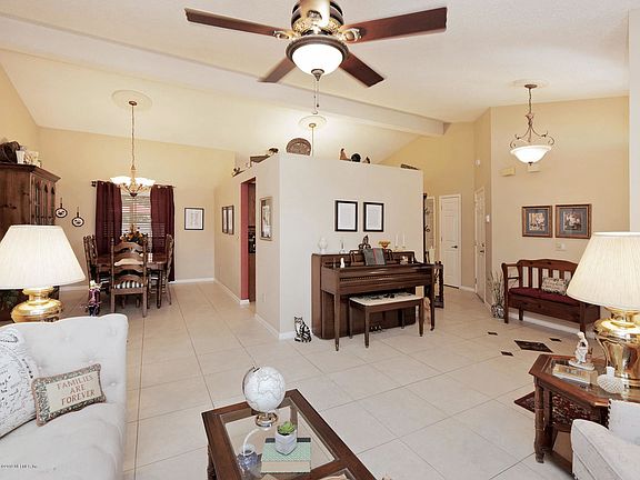 5th image of 12054 Michaelson Ct