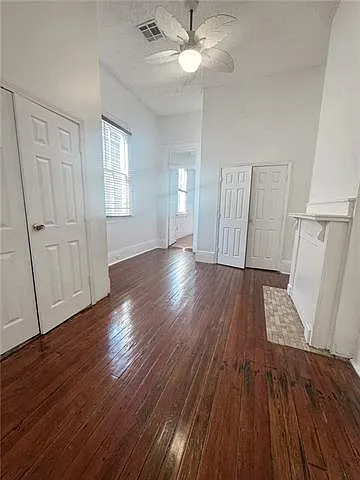 325 S Rendon St — Photo 7