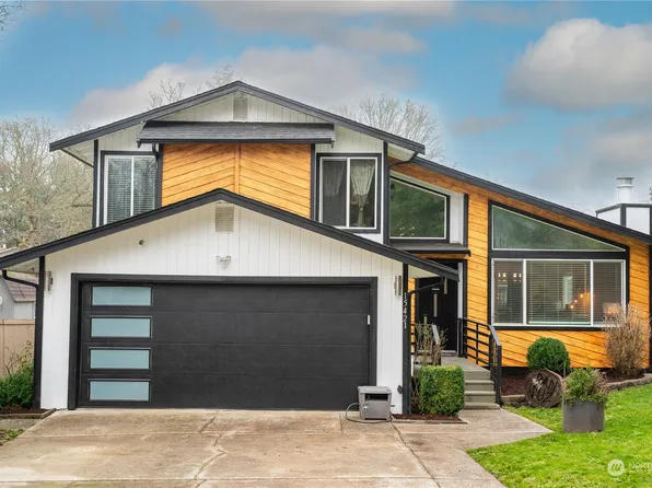 15421 13th Avenue Ct E, Tacoma, WA 98445