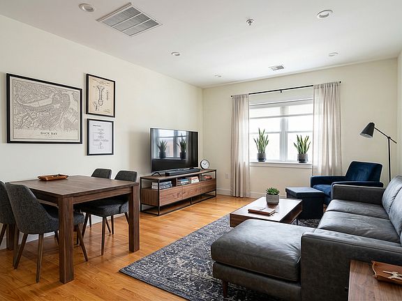 3rd image of 15 Kelley Ct #4