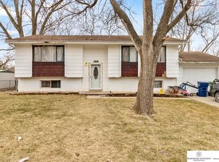 1208 Bryan Ave, Bellevue, NE 68005