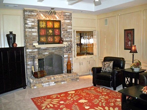 3rd image of 7022 Rocky Top Cir