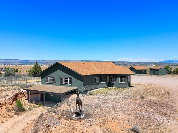 780 W Willow Wind Trl, Paulden, AZ 86334