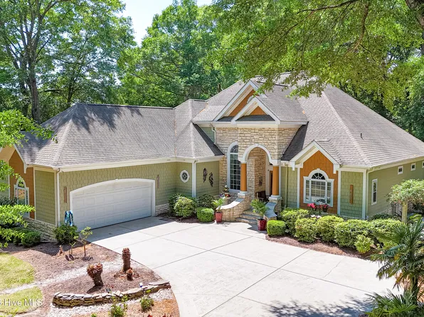483 Blue Heron Court, Sunset Beach, NC 28468