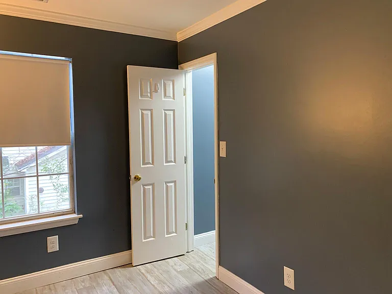 2nd bedroom closet door