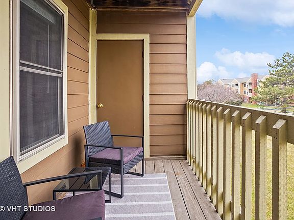 Outdoor deck
