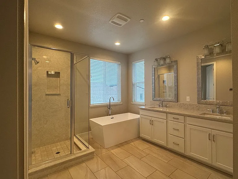 1845 Palisades Dr — Photo 20