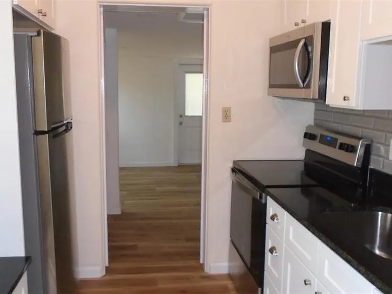 40 Lemon Ln — Photo 4