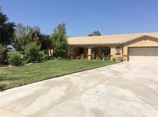 1073 Driftwood Cir, Banning, CA 92220