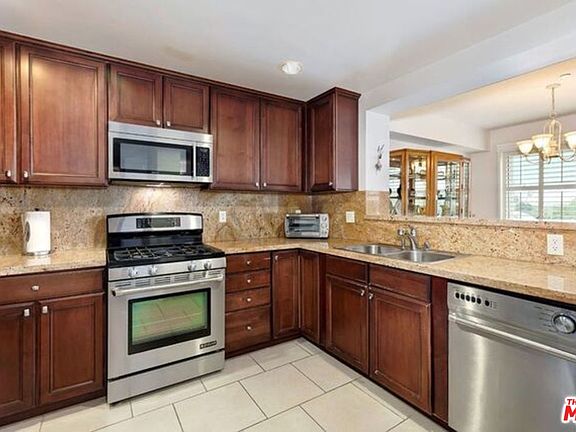 3rd image of 8866 Alcott St Ph 3