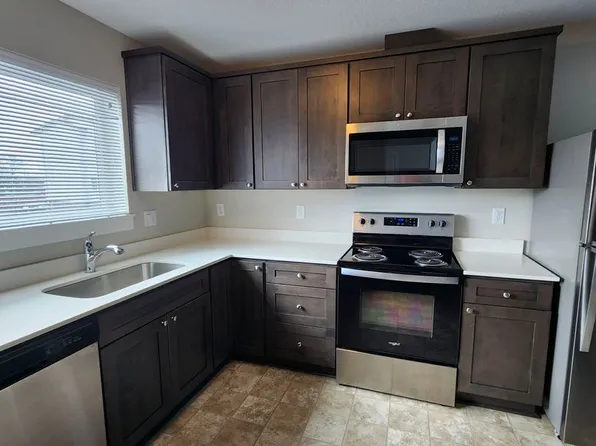 #411 Plymouth Apartments, 751-757 Plymouth Dr N Condo 202, Salem, OR 97303