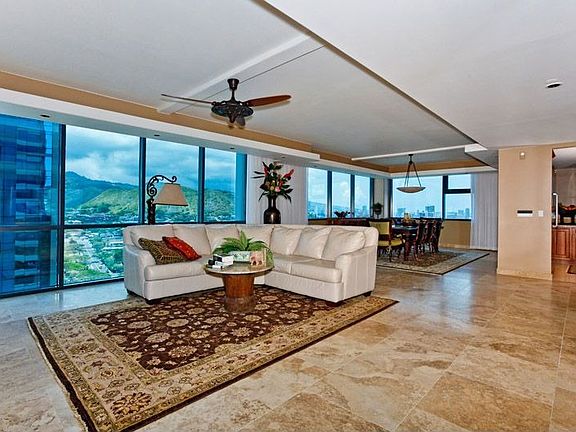 Spacious Living Area