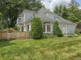 50928 Redwood Ln, New Baltimore, MI 48047