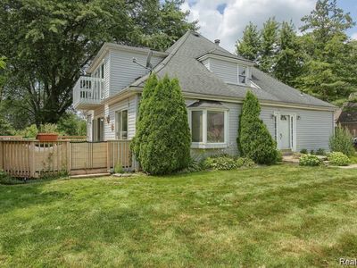 50928 Redwood Ln, New Baltimore, MI, 48047