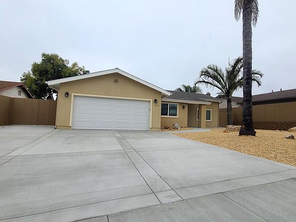 5th image of 716 Granada Dr