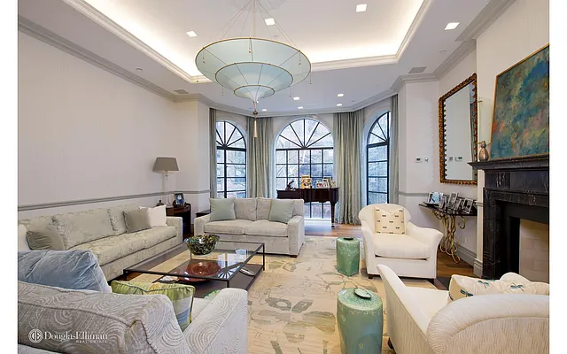 Sold by Douglas Elliman | media 26