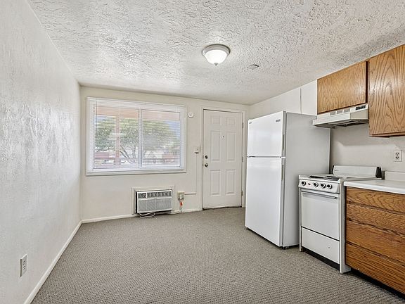 4th image of 125 W St George Blvd APT 24