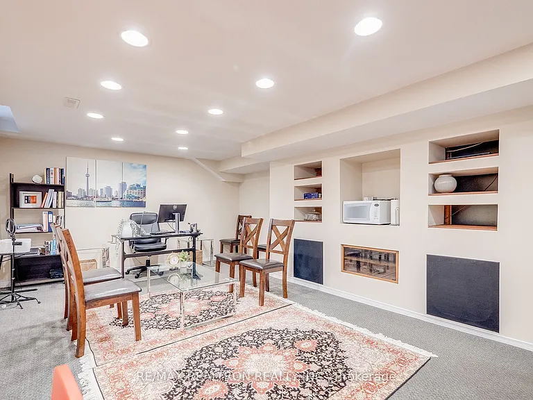 122 Rutledge Ave — Photo 10