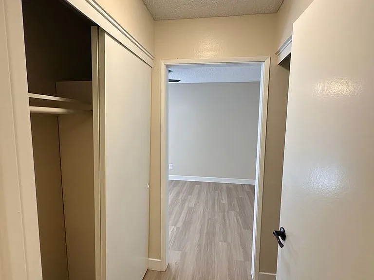 1626 N Santa Fe Ave — Photo 17