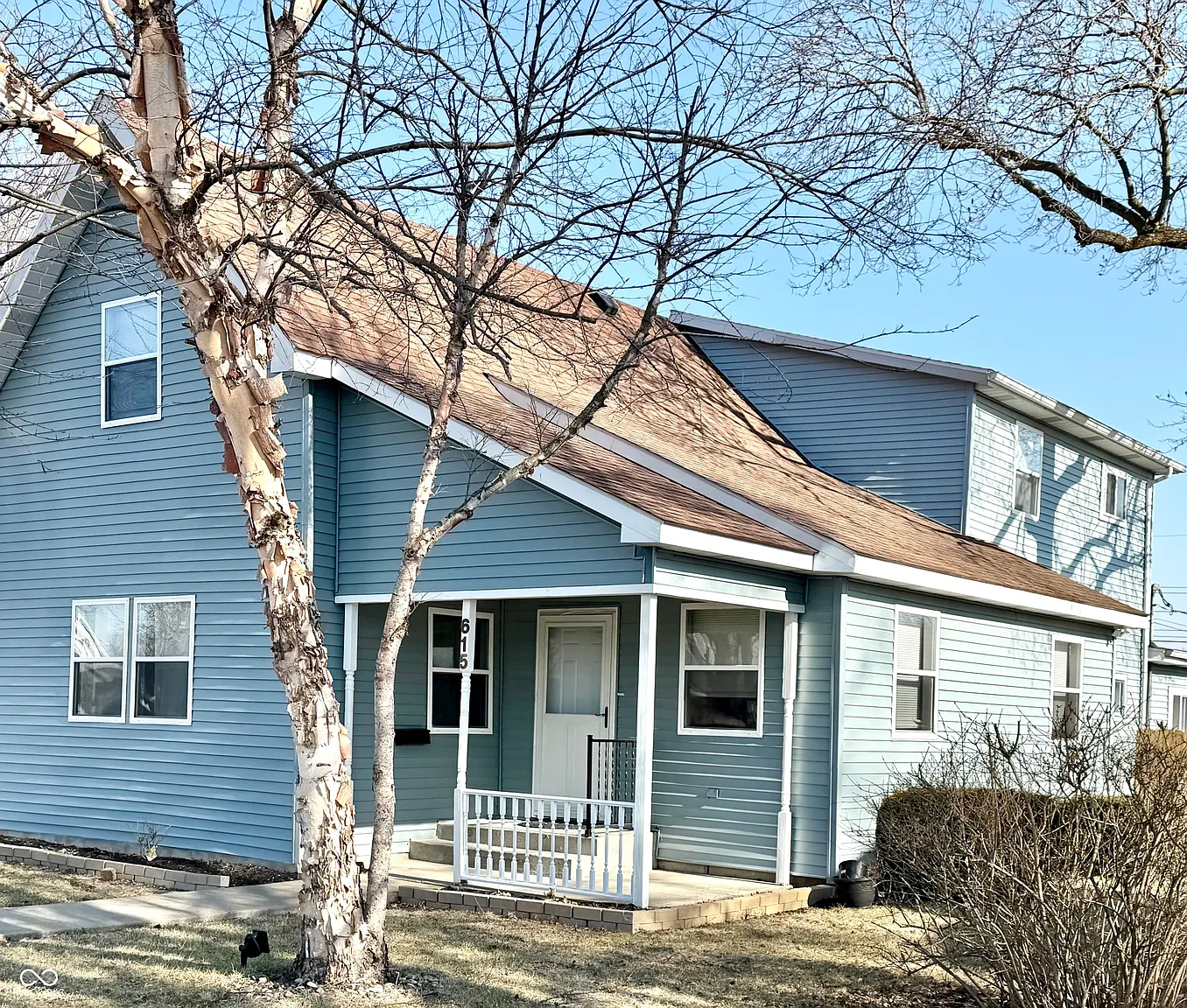 615 N East St photo 1