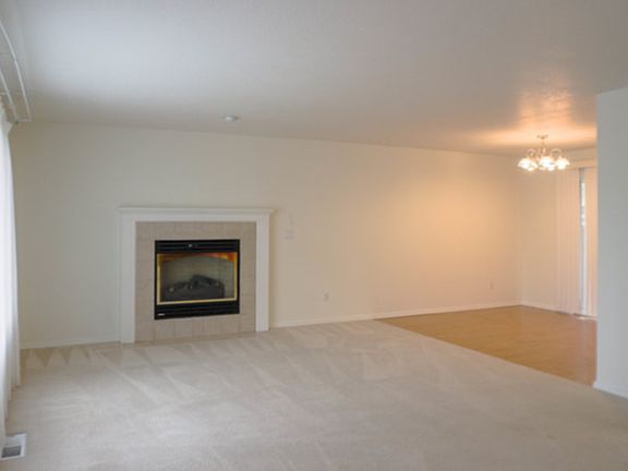 5th image of 2100 NE 93rd Ct