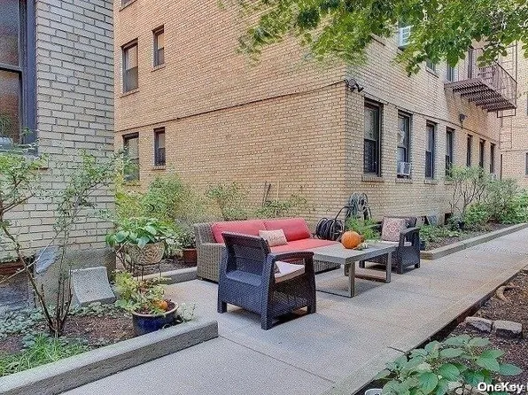 82-16 34 Avenue #3E, Jackson Heights, NY 11372