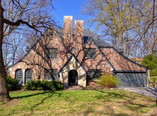 640 56th St, Des Moines, IA 50312