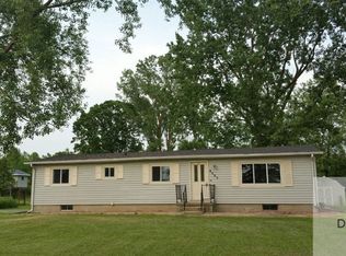 8085 Pettit Rd, Birch Run, MI 48415