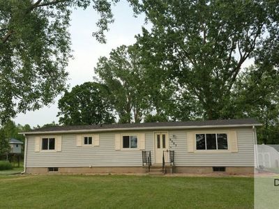 8085 Pettit Rd, Birch Run, MI, 48415