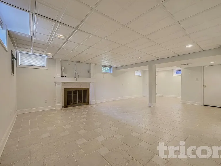 1432 Putty Hill Ave — Photo 10