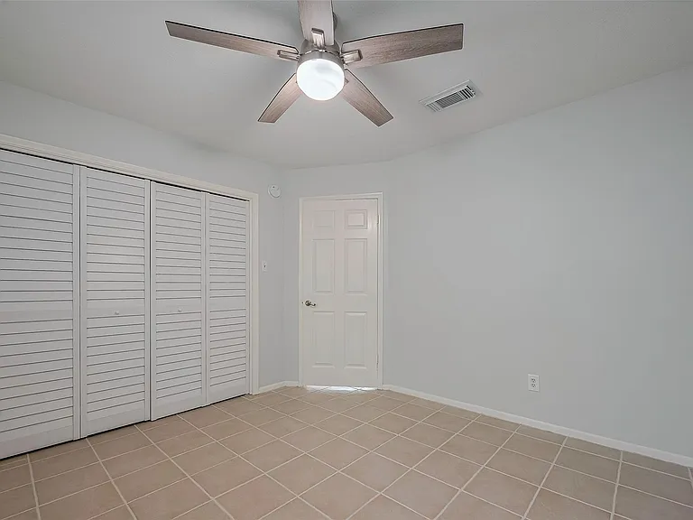 1103 Cheyenne Meadows Dr — Photo 33