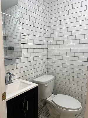 Rented by JB Mac Real Estate Inc. | media 8