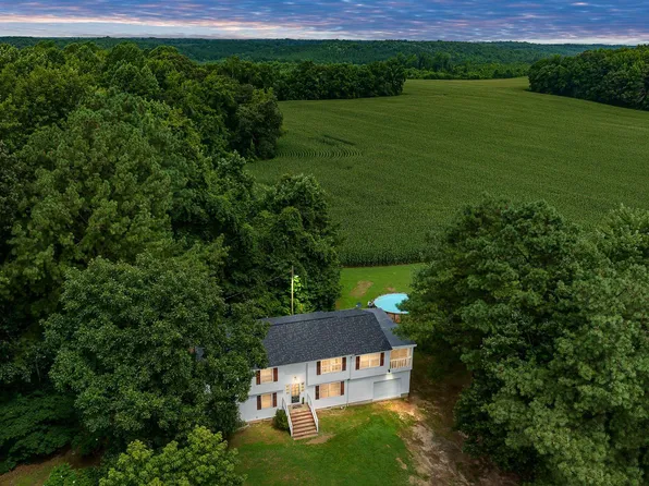 438 Antioch Rd, Warsaw, VA 22572