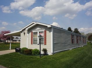 233 Toucan St, Rochester Hills, MI 48309