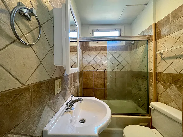59 Hope St #1 — Photo 11