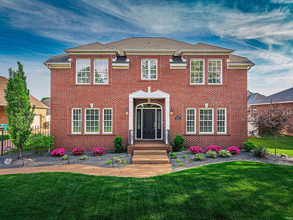 1st image of 10411 Lauren Ct