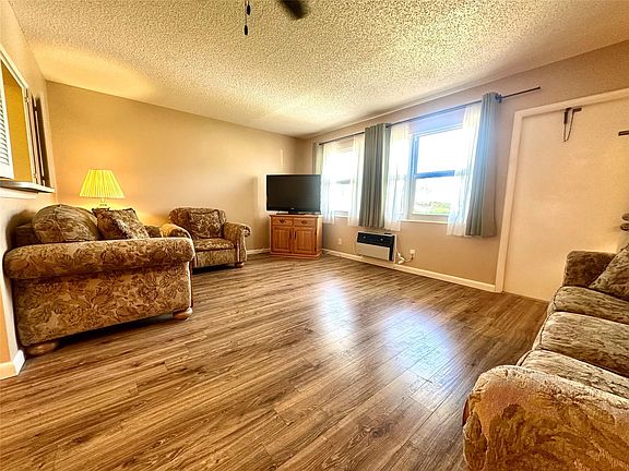 2nd image of 326 Tilford P #326